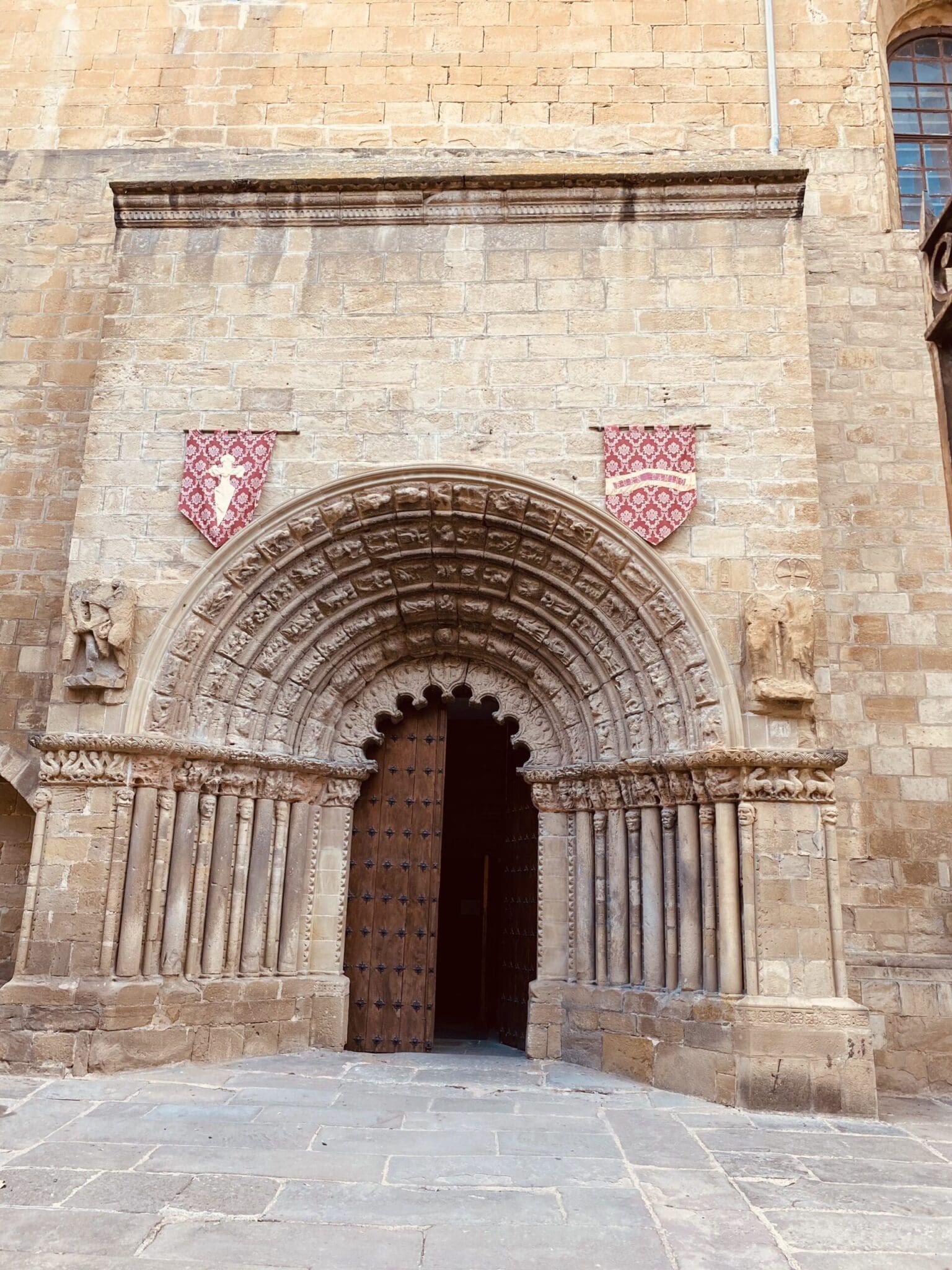 Iglesia de Santiago (Puente la Reina)
