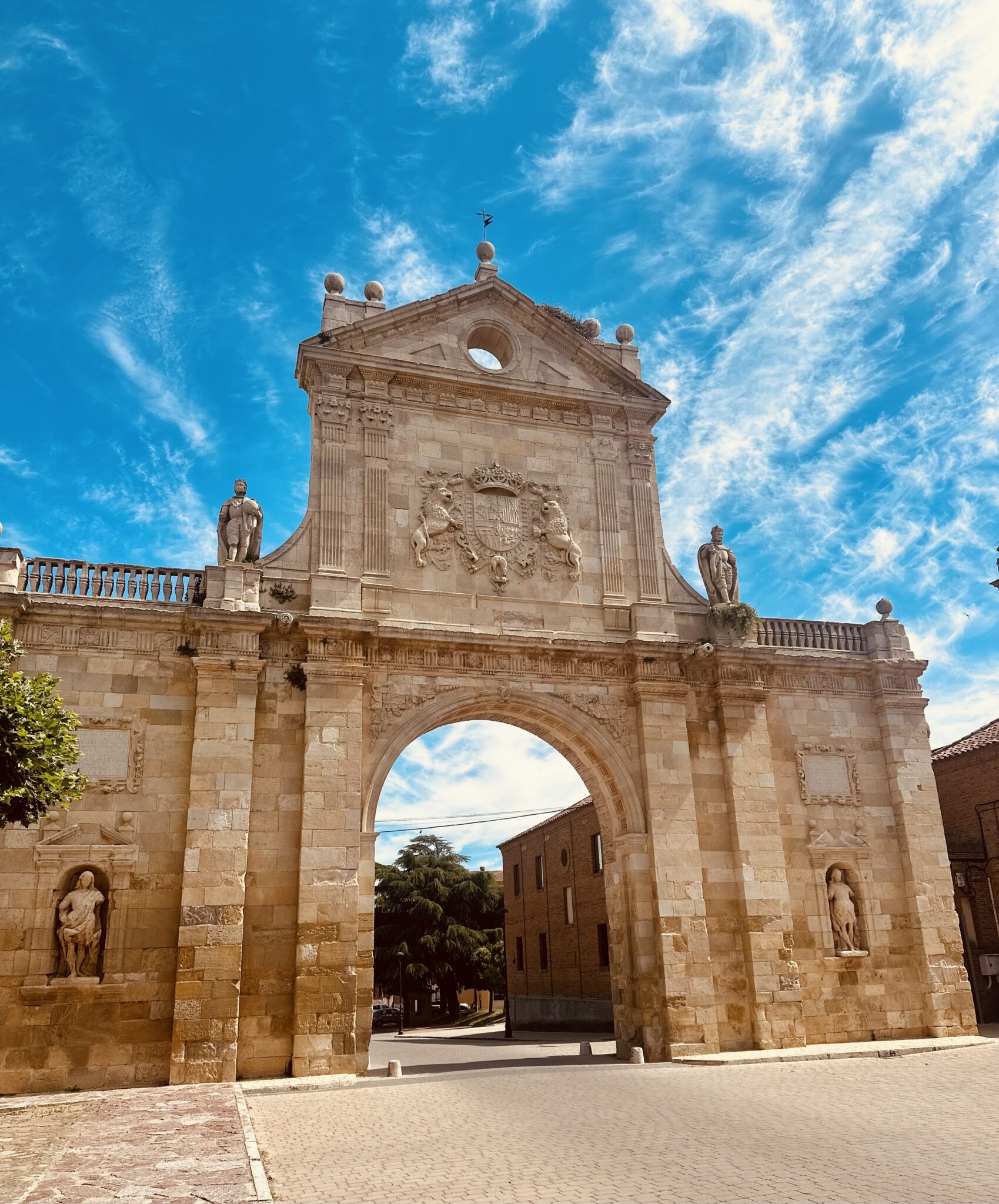 Arco de San Benito