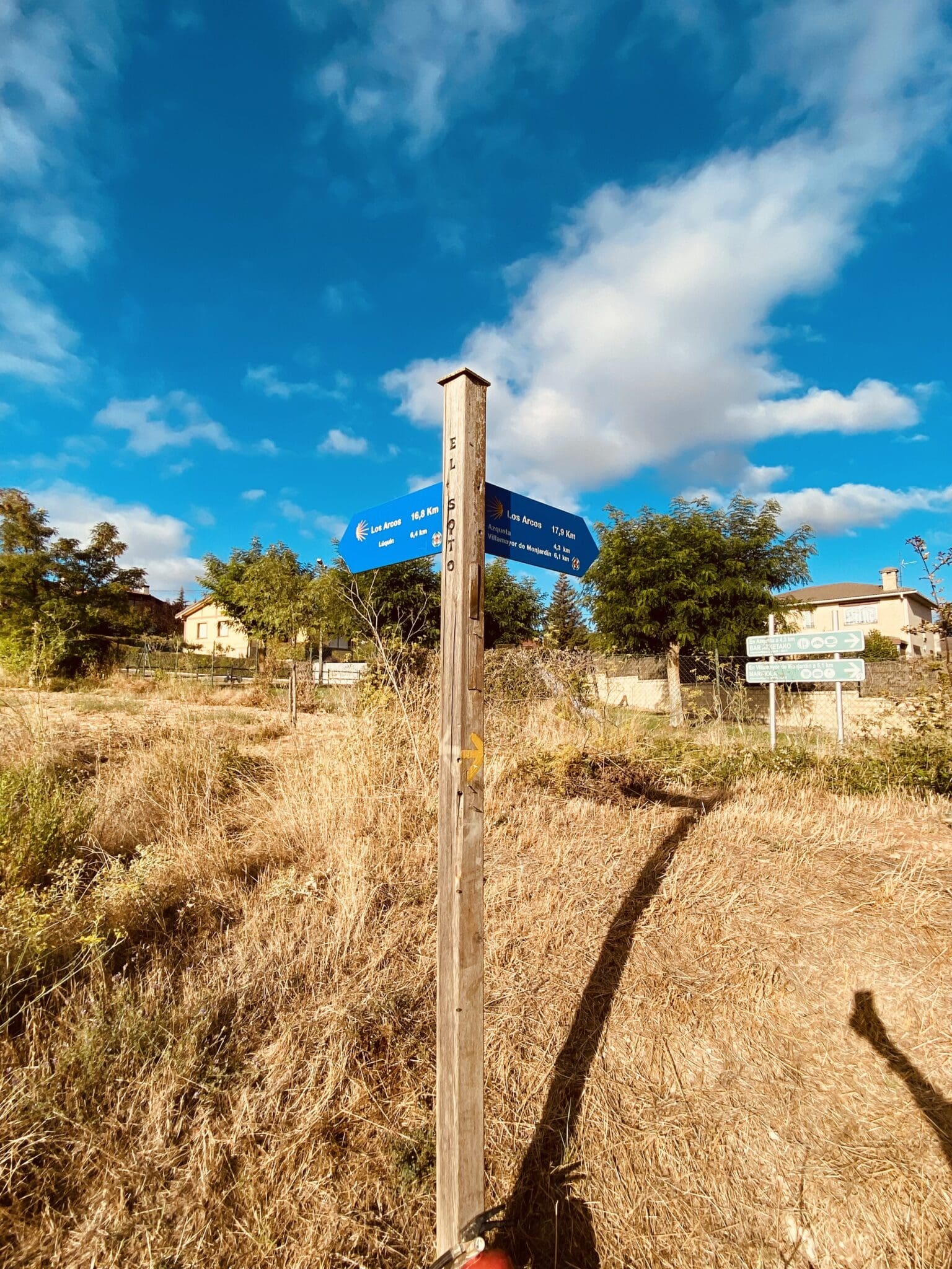 Signpost to Luquin